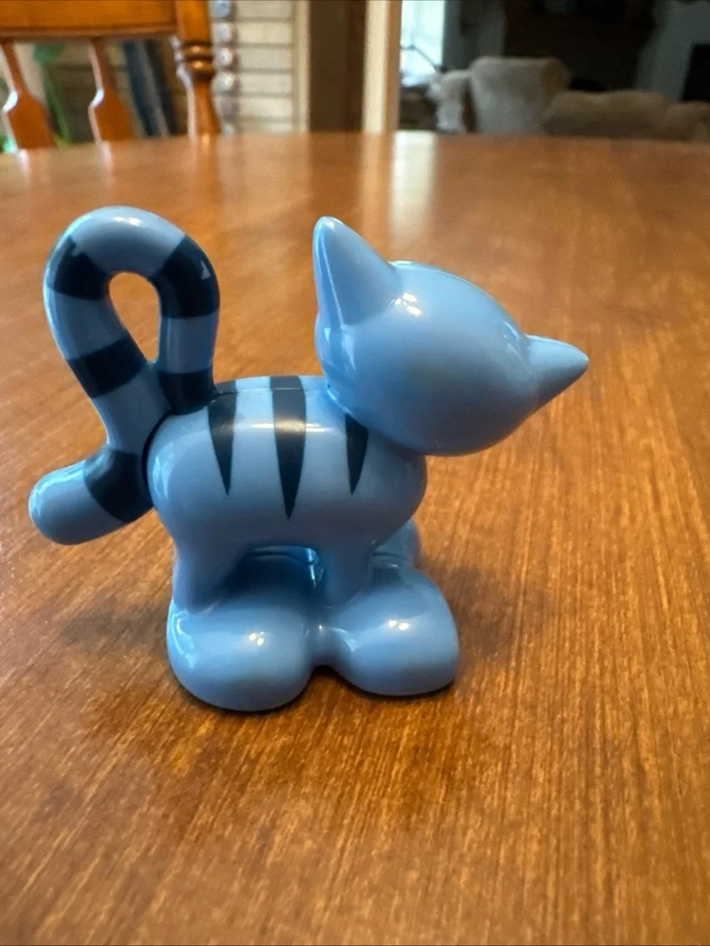 Lego duplo Pilchard, the blue cat from Bob the builder replacement